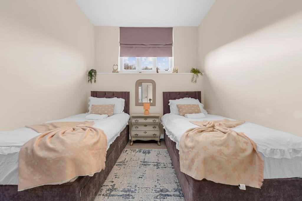 Charming Luxury Apartment Peak District Матлок Экстерьер фото