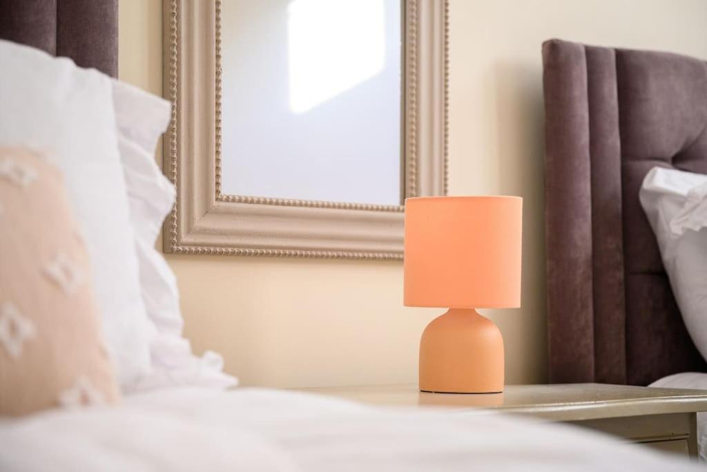 Charming Luxury Apartment Peak District Матлок Экстерьер фото