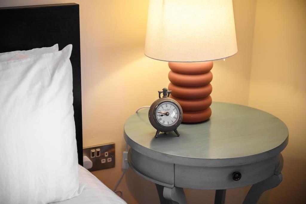 Charming Luxury Apartment Peak District Матлок Экстерьер фото